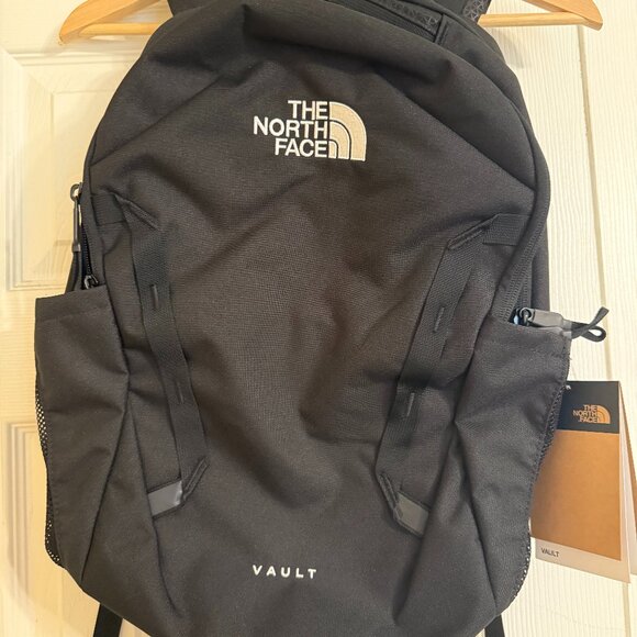 The North Face Vault Backpack - Picture 1 of 2